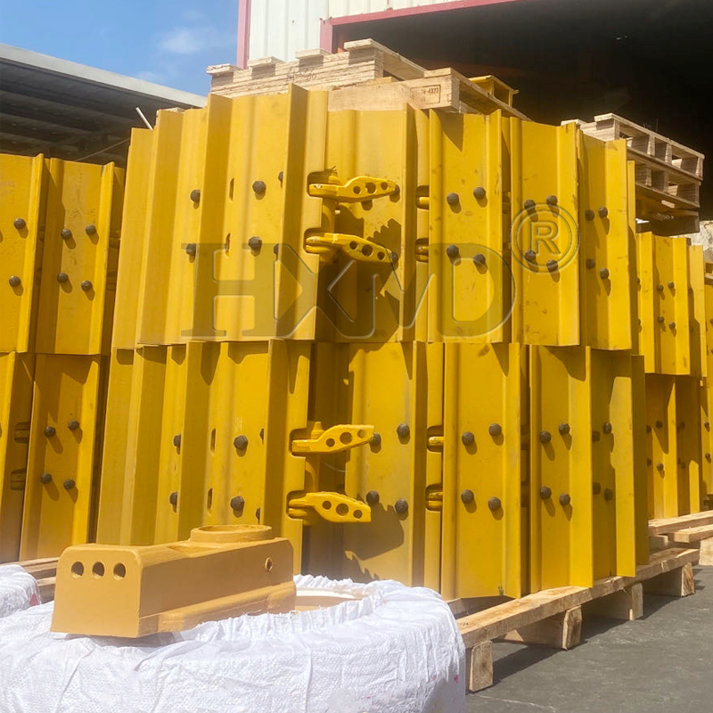 Из какого материала изготовлены ведра экскаваторов?