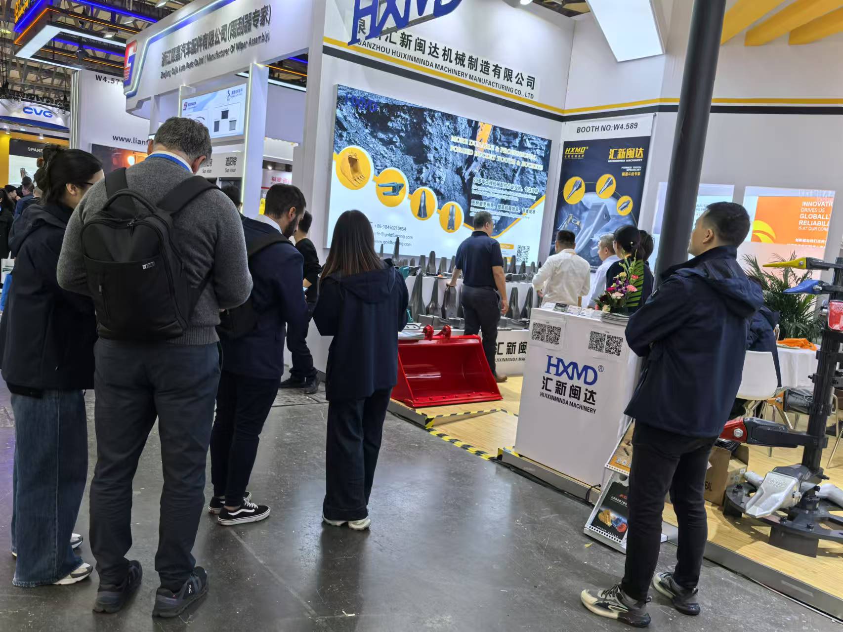 ШАНХАЙ ВЫСТАВКА BAUMA КОВКА ЗОЛОТА